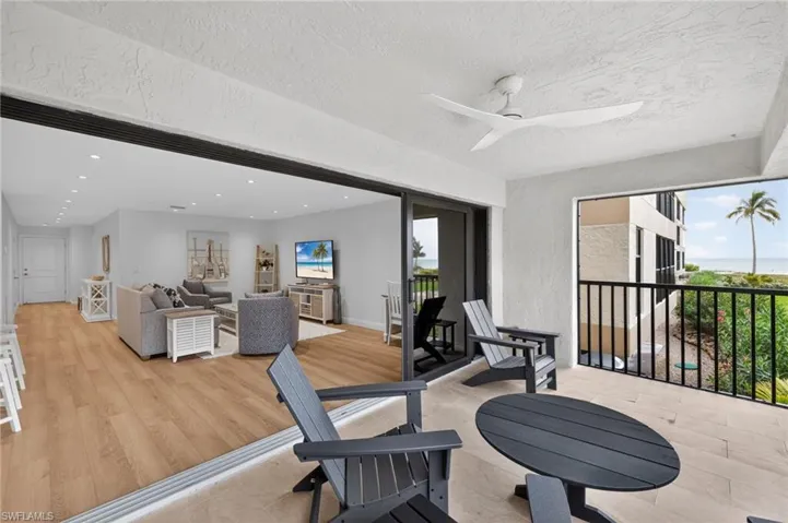 2721 W Gulf Dr 108, Sanibel, Florida 33957