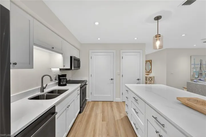 2721 W Gulf Dr 108, Sanibel, Florida 33957