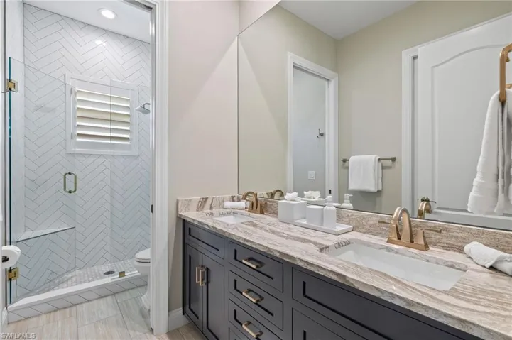 18201  Creekside View  DR, Fort Myers, FL 33908