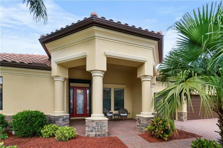 11326  Bluff Oak  LN, Fort Myers, FL 33912