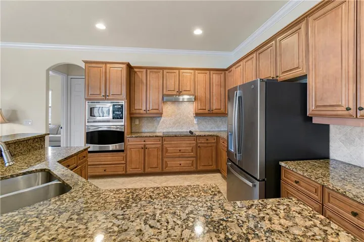 11326  Bluff Oak  LN, Fort Myers, FL 33912