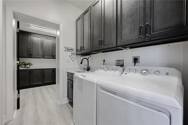 3426 Hancock Bridge Pkwy, North Fort Myers Fl 33903