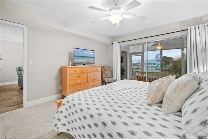 4012 SE 12th  AVE, Cape Coral, FL 33904