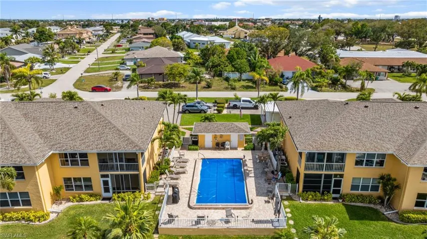4012 SE 12th  AVE, Cape Coral, FL 33904