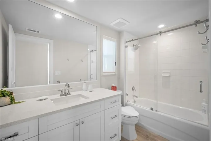 300  Dunes  BLVD, Naples, FL 34110