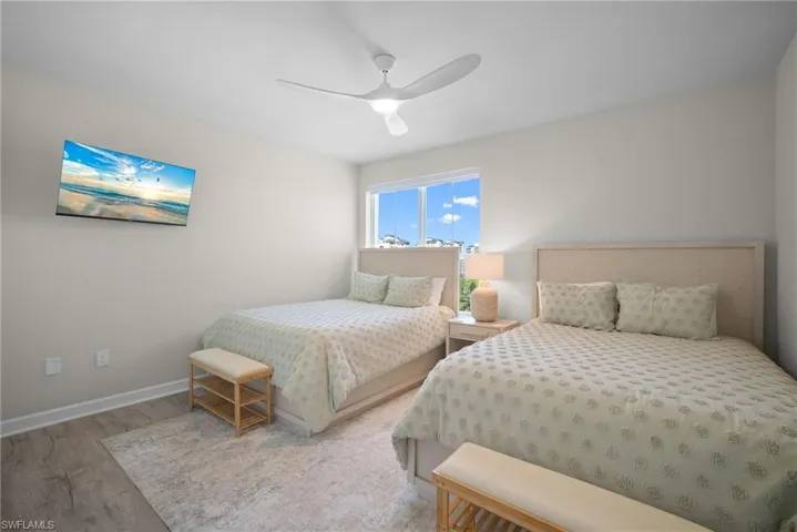 300  Dunes  BLVD, Naples, FL 34110