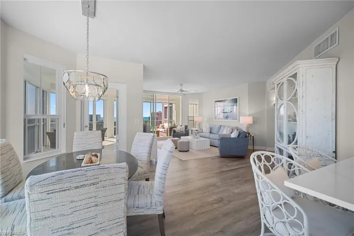 300  Dunes  BLVD, Naples, FL 34110