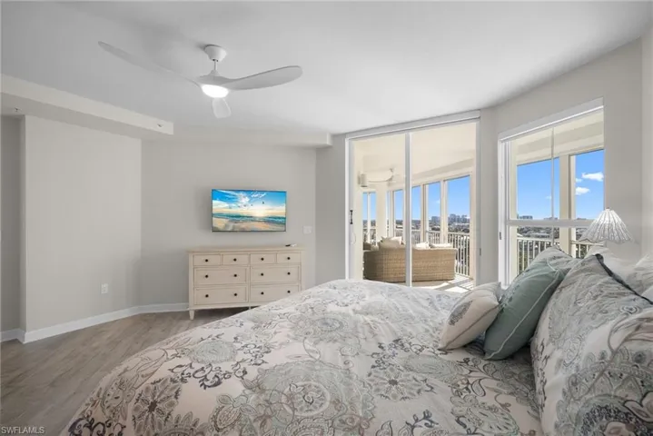 300  Dunes  BLVD, Naples, FL 34110