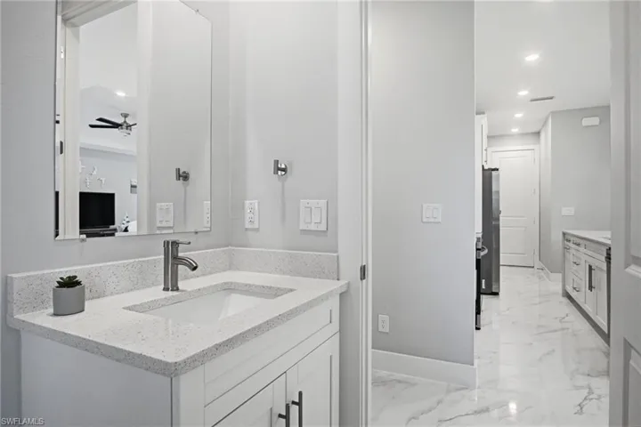 3380 31st Ave Ne, Naples, Florida 34120