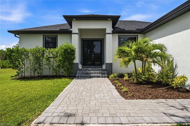 3380 31st Ave Ne, Naples, Florida 34120