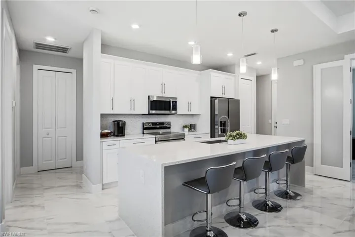3380 31st Ave Ne, Naples, Florida 34120