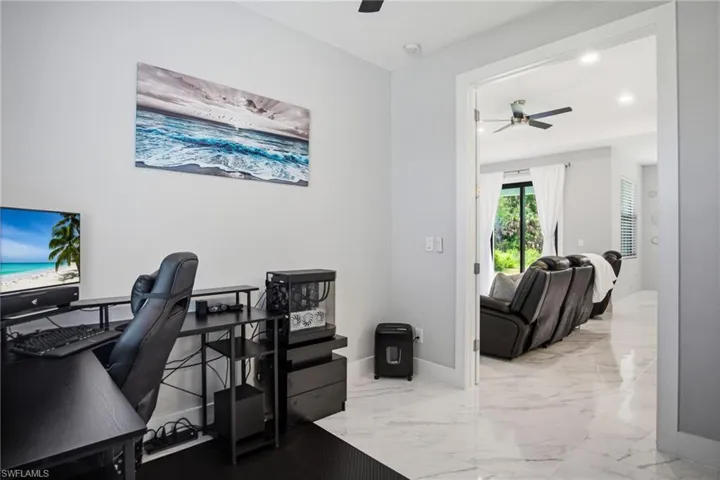 3380 31st Ave Ne, Naples, Florida 34120