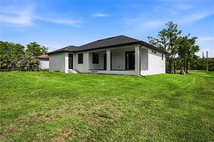 3380 31st Ave Ne, Naples, Florida 34120