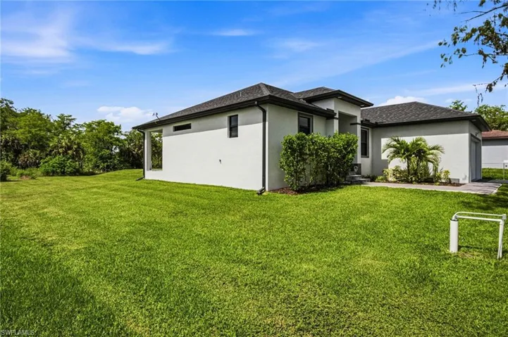 3380 31st Ave Ne, Naples, Florida 34120