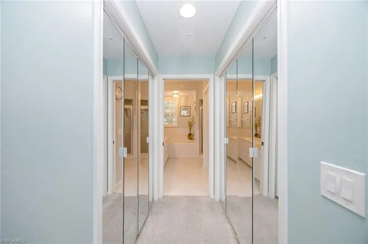 7702 Gardner Dr 102, Naples, Florida 34109
