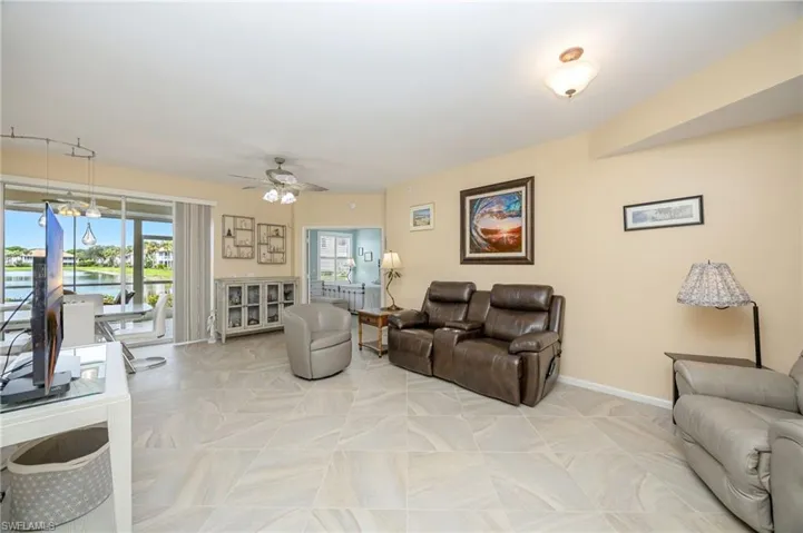 7702 Gardner Dr 102, Naples, Florida 34109