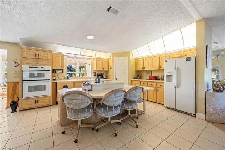 Large island and pantry
