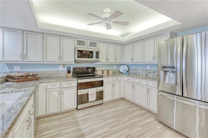 Large Kitchen