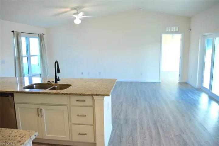 9006 Bamboo Cir, Labelle, Florida 33935