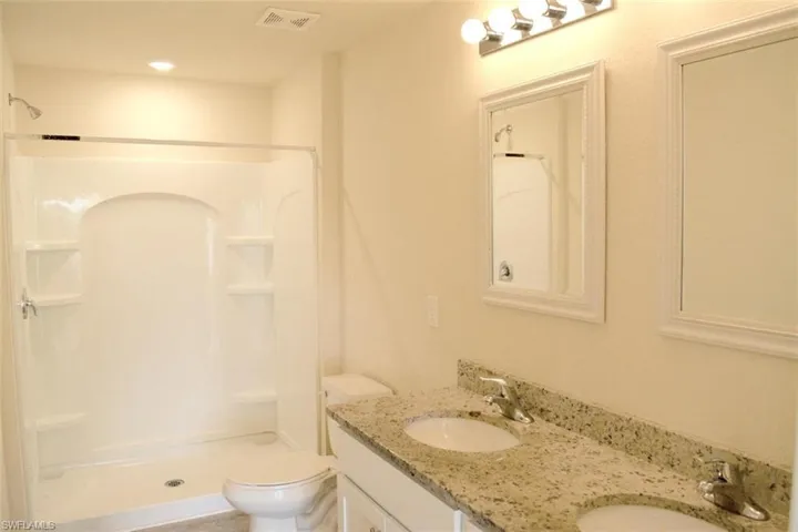 9006 Bamboo Cir, Labelle, Florida 33935