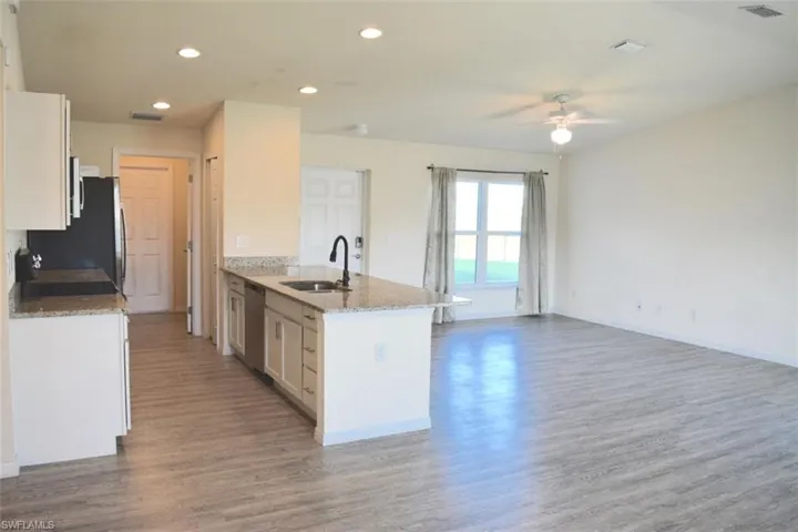 9006 Bamboo Cir, Labelle, Florida 33935