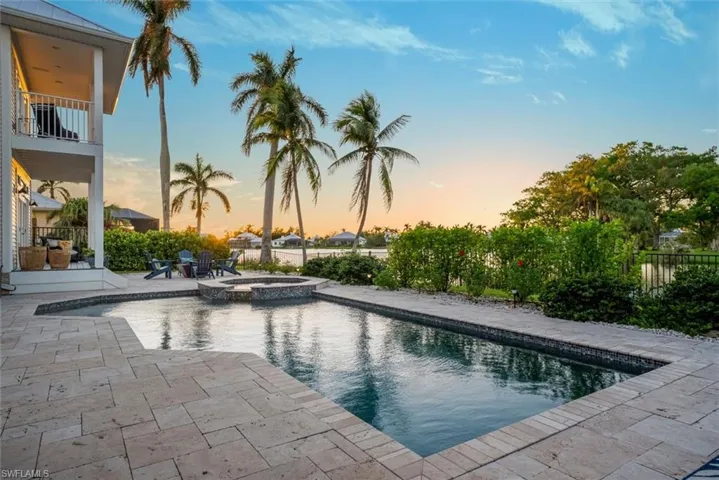 12360  McGregor Palms  DR, Fort Myers, FL 33908