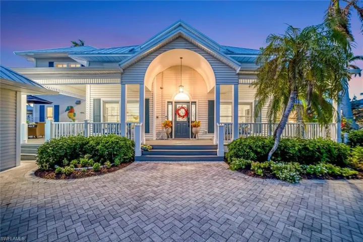 12360  McGregor Palms  DR, Fort Myers, FL 33908