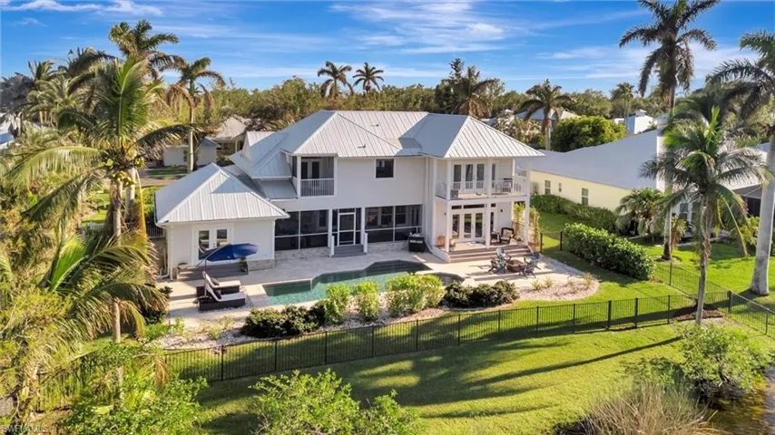12360  McGregor Palms  DR, Fort Myers, FL 33908