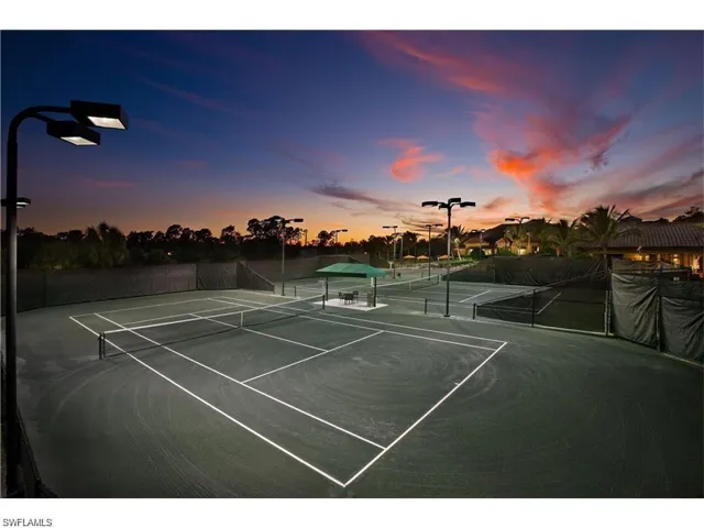 7801 Hawthorne Dr 2701, Naples, Florida 34113