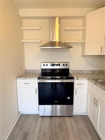 5584 Malt Dr 4, Fort Myers, Florida 33907