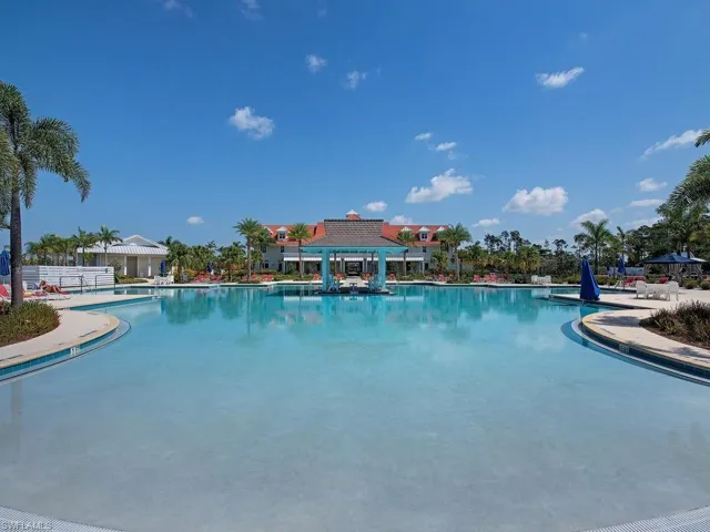 6331  Arriba  AVE, Naples, FL 34113