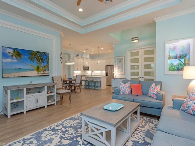 6331  Arriba  AVE, Naples, FL 34113