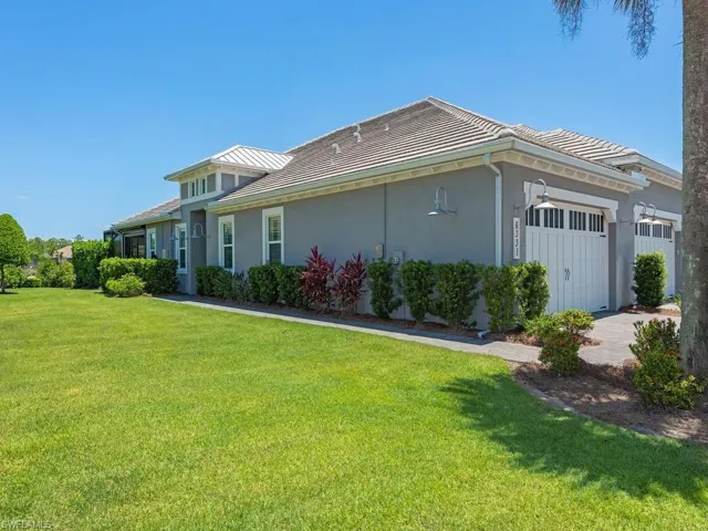 6331  Arriba  AVE, Naples, FL 34113