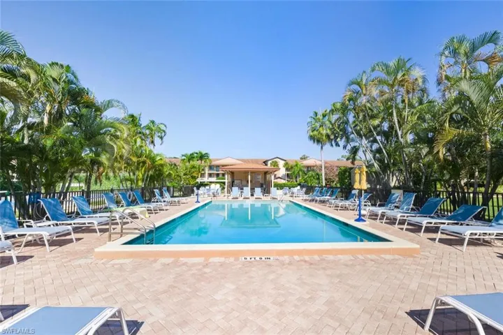 COUNTRY HAVEN COMMUNITY POOL/SPA