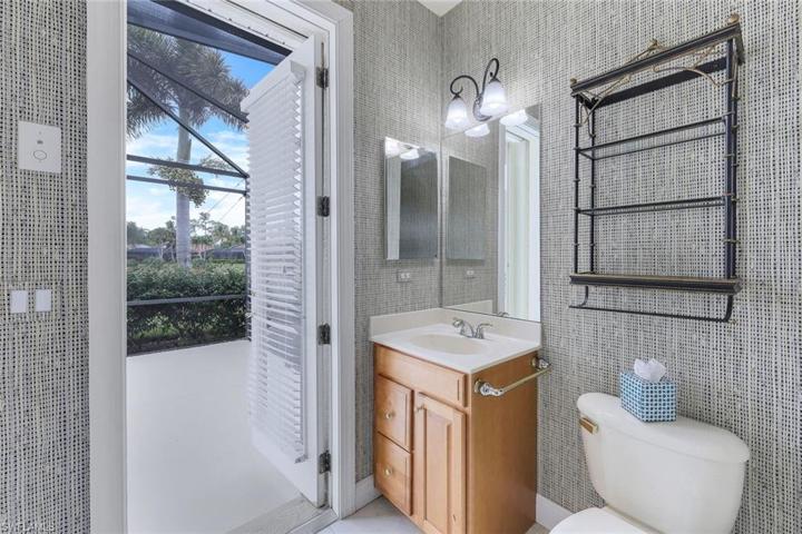 Master Bath, Right, Door to Pool Deck