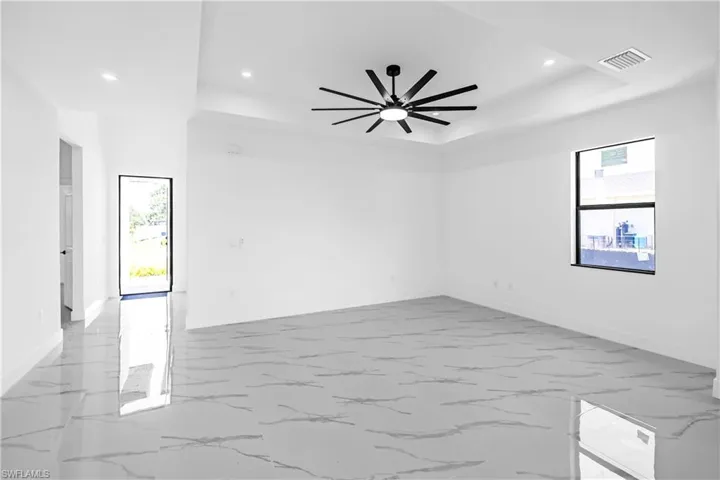 433 Rayford St, Lehigh Acres, Florida 33974