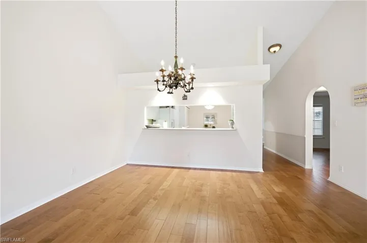 1064 Marblehead Dr N6, Naples, Florida 34104