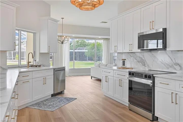 19431 Cypress View Dr, Fort Myers, Florida 33967