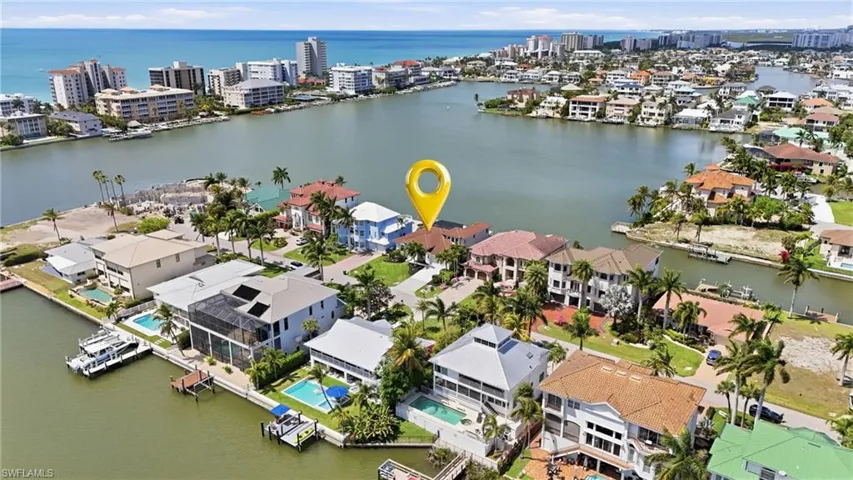 325 Oak Ave, Naples, Florida 34108