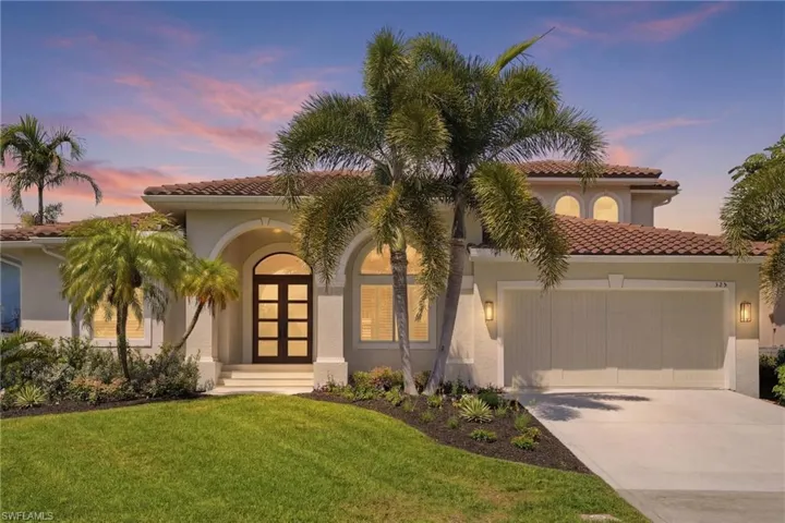 325 Oak Ave, Naples, Florida 34108