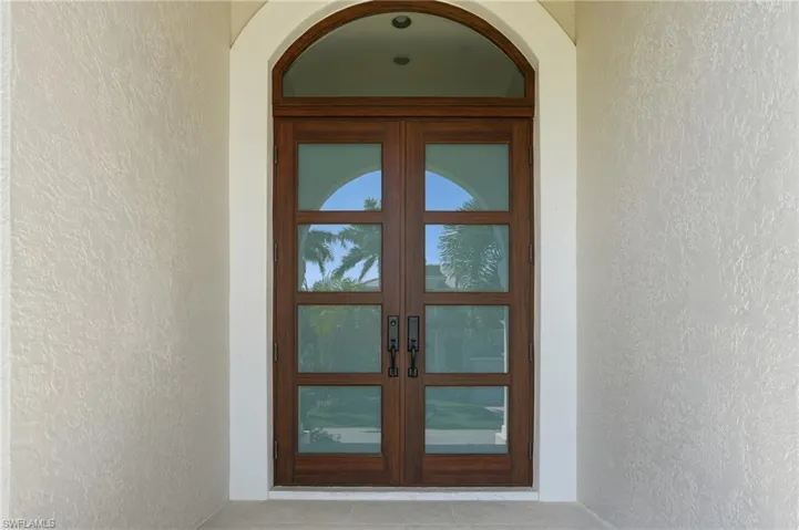325 Oak Ave, Naples, Florida 34108