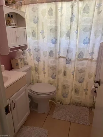 5224 3rd St W, Lehigh Acres, Florida 33971