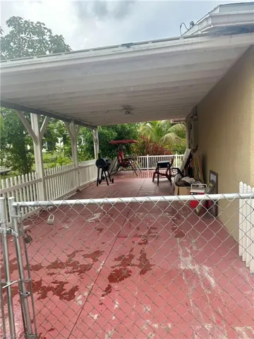 5224 3rd St W, Lehigh Acres, Florida 33971