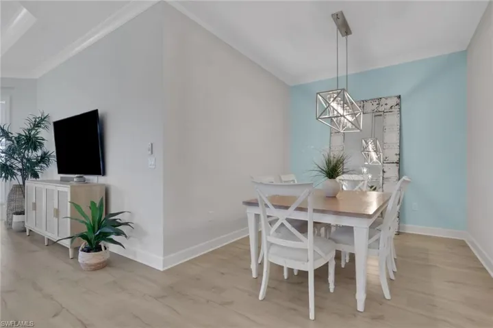 6428 Arriba Ave, Naples, Florida 34113