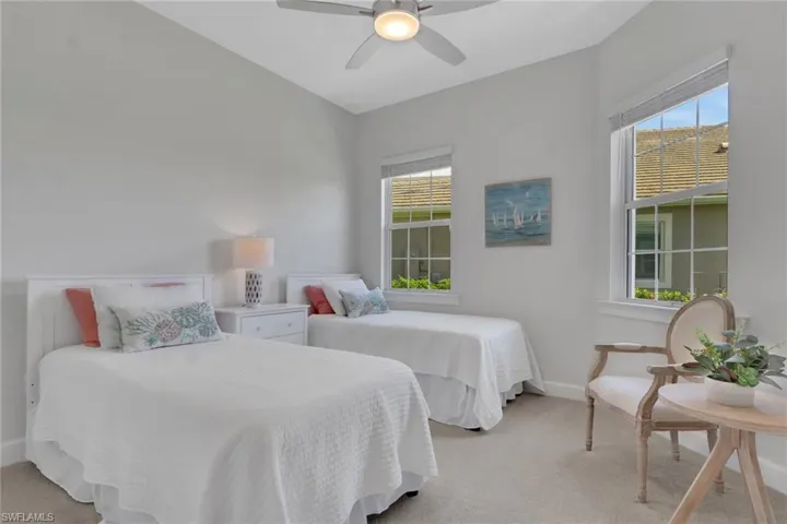 6428 Arriba Ave, Naples, Florida 34113