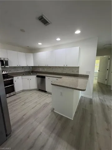 10625 Windsmont Ct, Lehigh Acres, Florida 33936