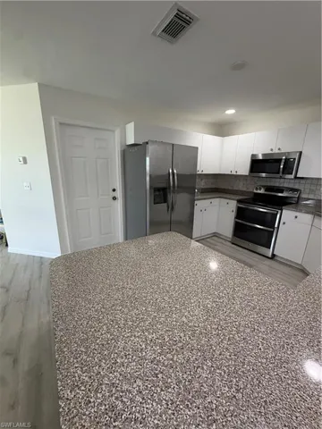 10625 Windsmont Ct, Lehigh Acres, Florida 33936