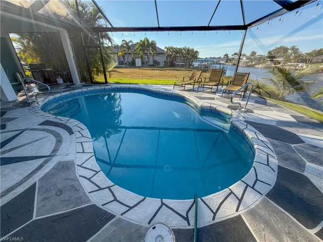 2549 Sw 38th St, Cape Coral, Florida 33914