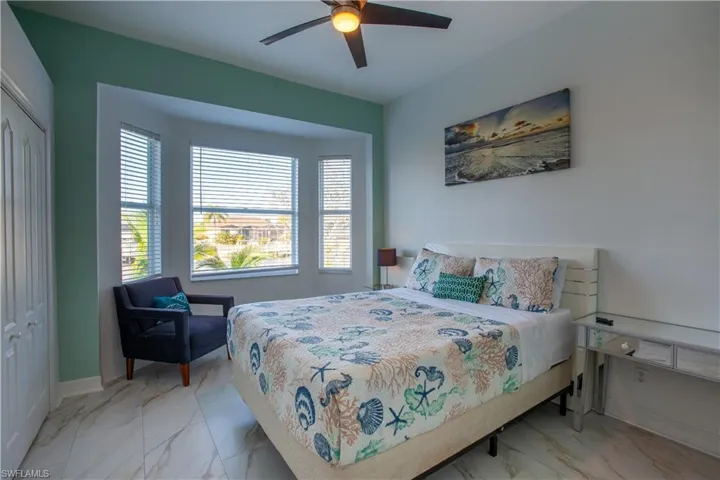 2549 Sw 38th St, Cape Coral, Florida 33914