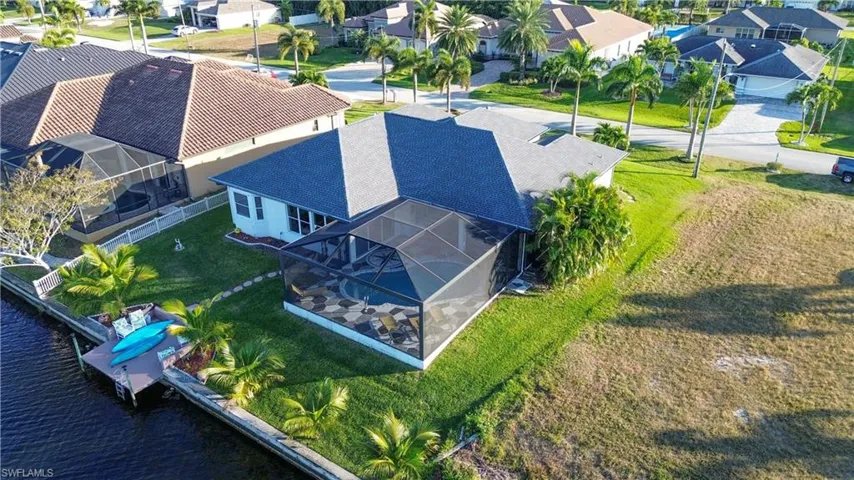 2549 Sw 38th St, Cape Coral, Florida 33914